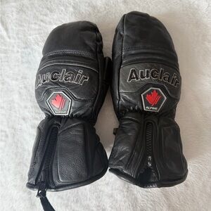 Auclair ski mittens